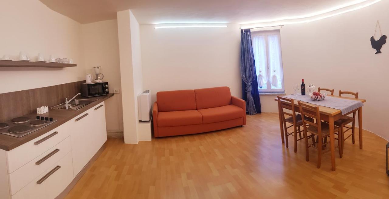 Appartamenti Vacanza Il Riale 坎诺比奥 外观 照片